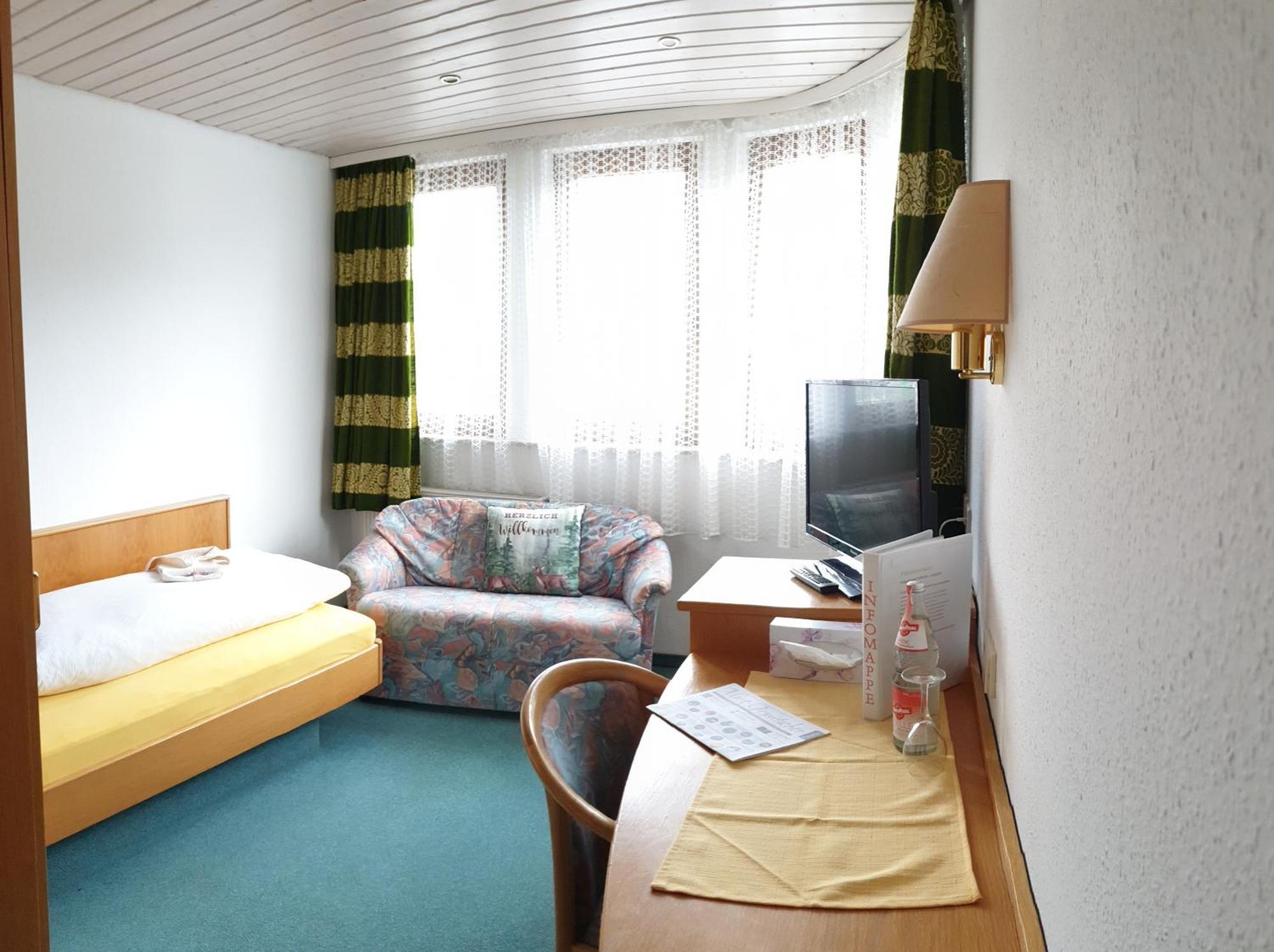 Garni Hotel Adler Post Baiersbronn Exteriör bild
