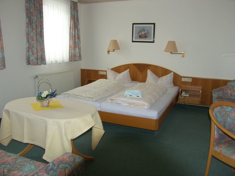 Garni Hotel Adler Post Baiersbronn Exteriör bild